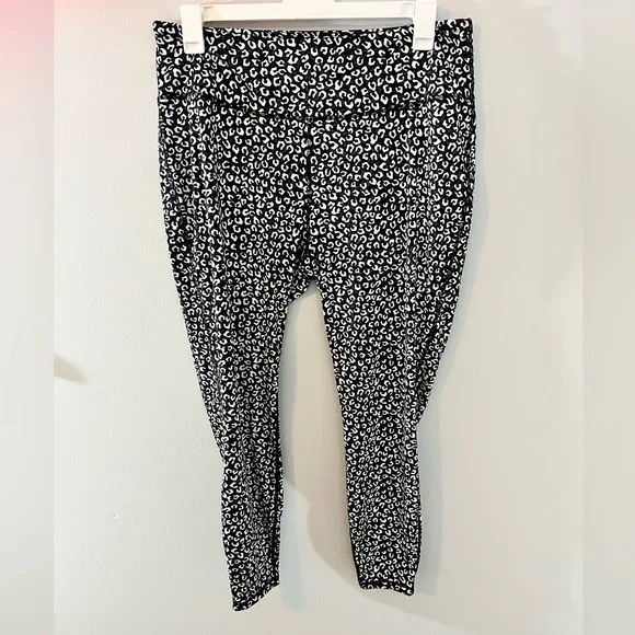 Woman’s Cabana by Crown & Ivy Leggings size 2X - Picture 3 of 4